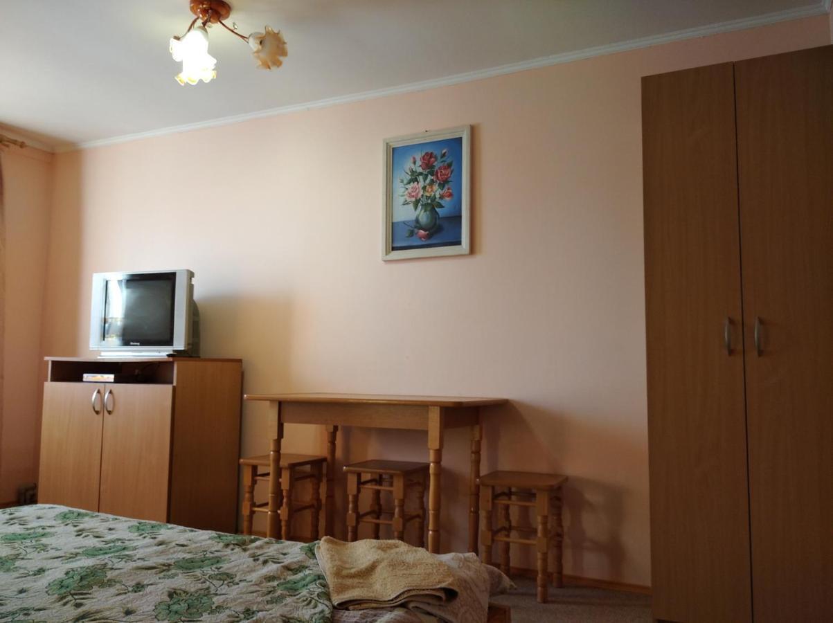 Комфортні Номери Mykulychyn Exterior foto